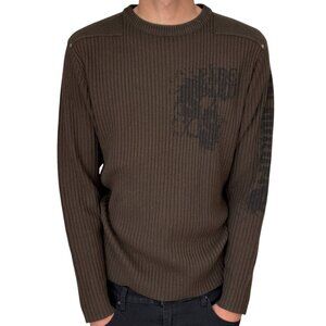 Men’s brown sweater